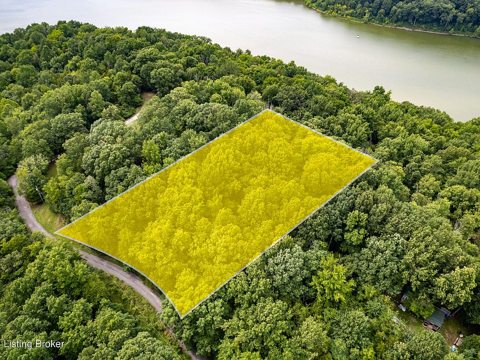 1st image of 7 Woodlawn Dr