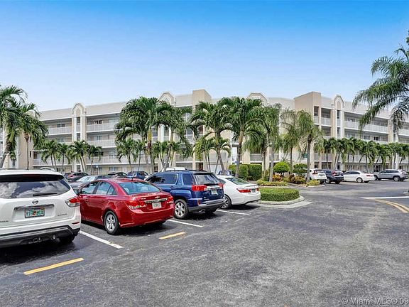 3rd image of 10217 NW 24th Pl APT 406