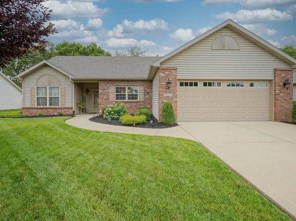 2010 Whisper Valley Dr, Lafayette, IN 47909
