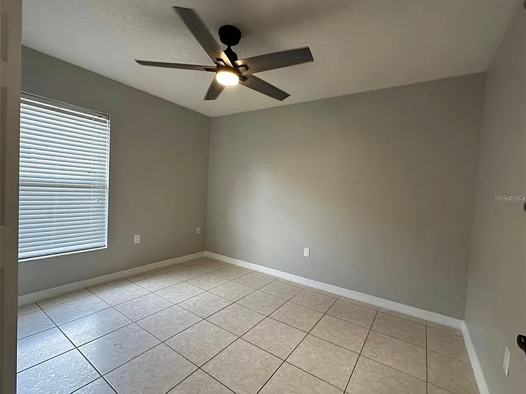 10707 Flycast Cir — Photo 39