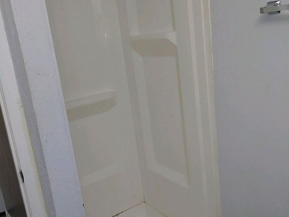 5th image of 1495 W Mulberry St #7