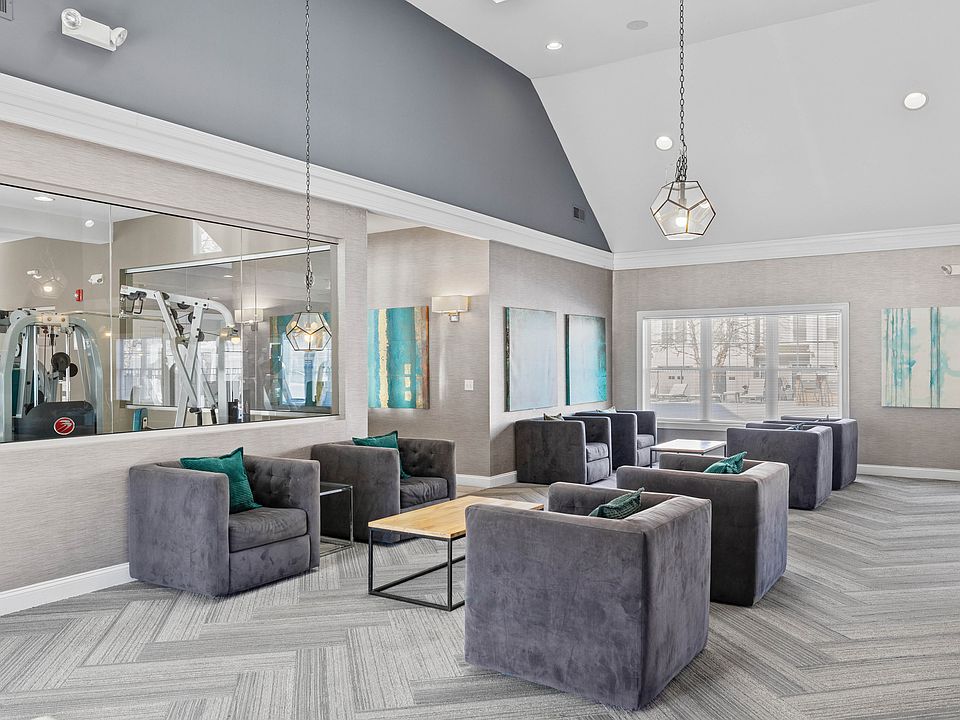 Clubhouse Lounge