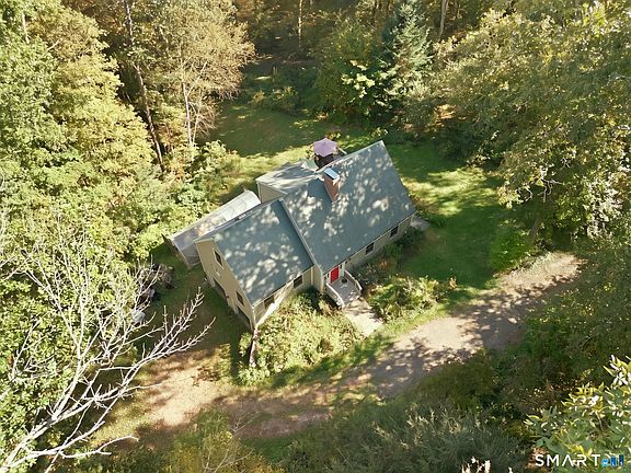 4th image of 32 Ashford Road