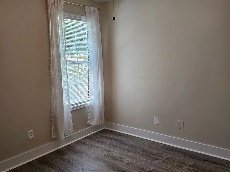 182 Saddleridge Dr — Photo 27