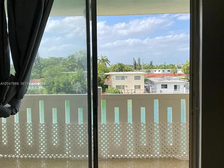 7900 Tatum Waterway Dr #305 — Photo 21