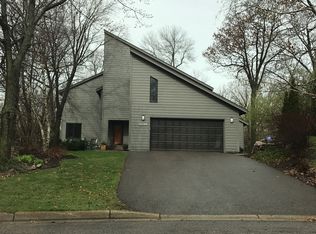 9248 Yukon Ave S, Bloomington, MN 55438