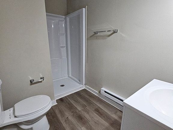 5th image of 102 E Robinson St APT 212