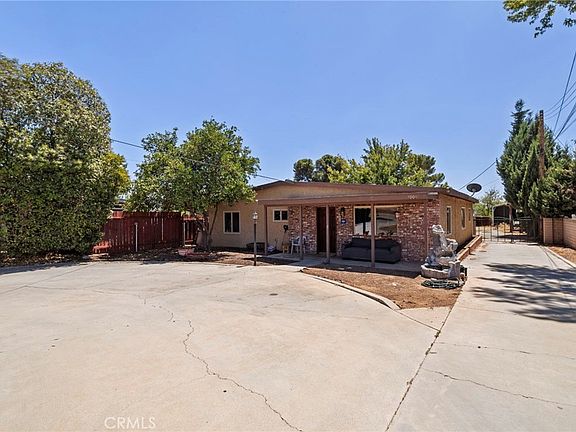 2nd image of 40041 Dutton St