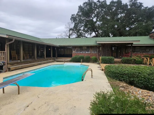 591 Coleman Warren Rd, Alapaha, GA 31622