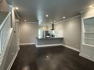 515 G St — Photo 8