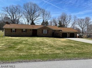 530 Howard Ave, Cresson, PA 16630