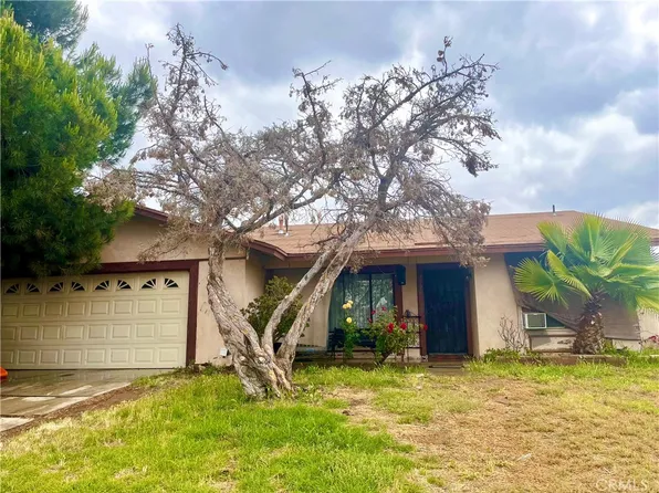 4520 Farley Dr, Riverside, CA 92509