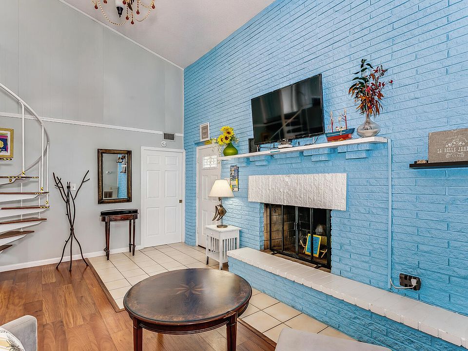 ひろみんさん専用maison dn Dolce. chaleur ひろみんさん専用maison dn Dolce. chaleur 📍Toledo