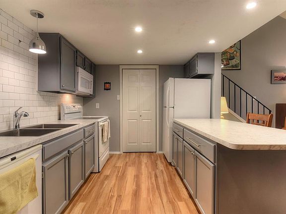 4th image of 14777 Wunderlich Dr APT 810