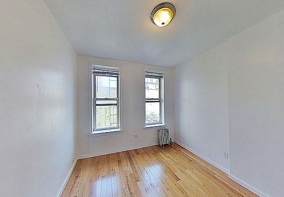 5th image of 1500 1st Ave APT 5D
