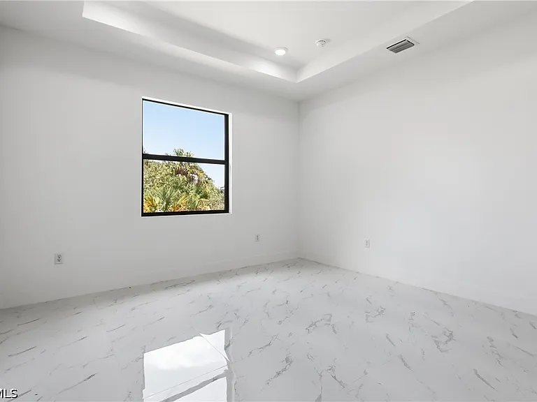 1253 Argosy Rd — Photo 13