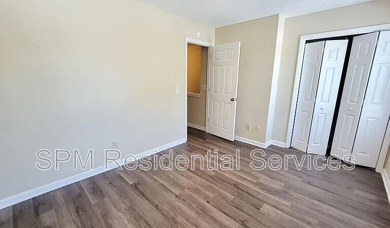5116 Lampost Cir — Photo 20