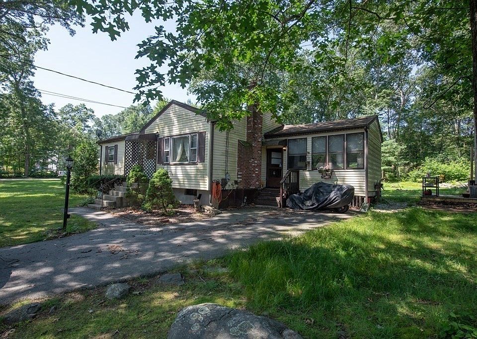 104 Farm St, Bellingham, MA 02019 Zillow
