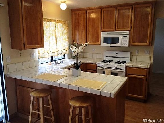 2nd image of 8241 Northam Dr