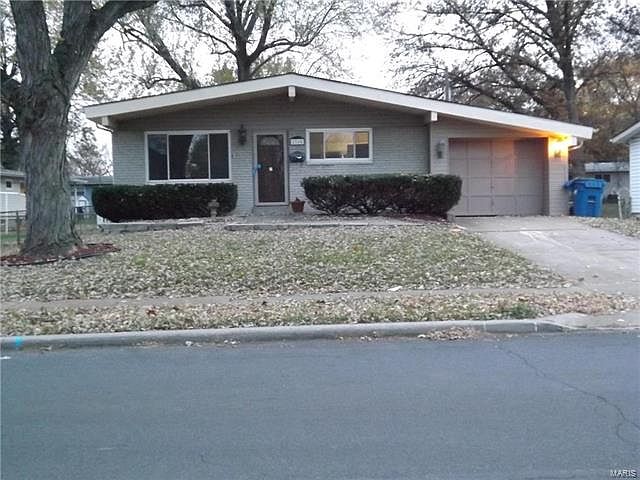 1st image of 2260 Flamingo Dr