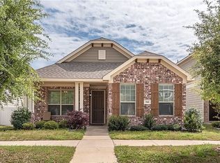 940 Appalachian Ln, Aubrey, TX 76227