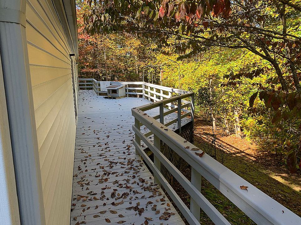 1289 Garrett Cir Blairsville GA Zillow