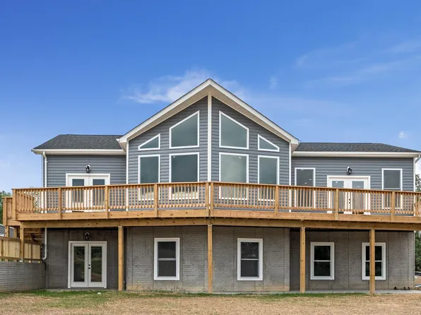 200 Sunset Village Rd, Front Royal, VA 22630