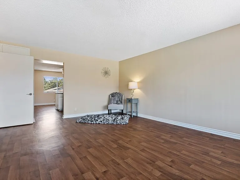 151 W Foothill Blvd #A26A — Photo 4