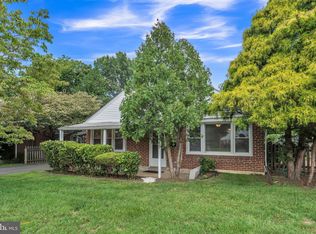 21 Brookside Rd, Erdenheim, PA 19038