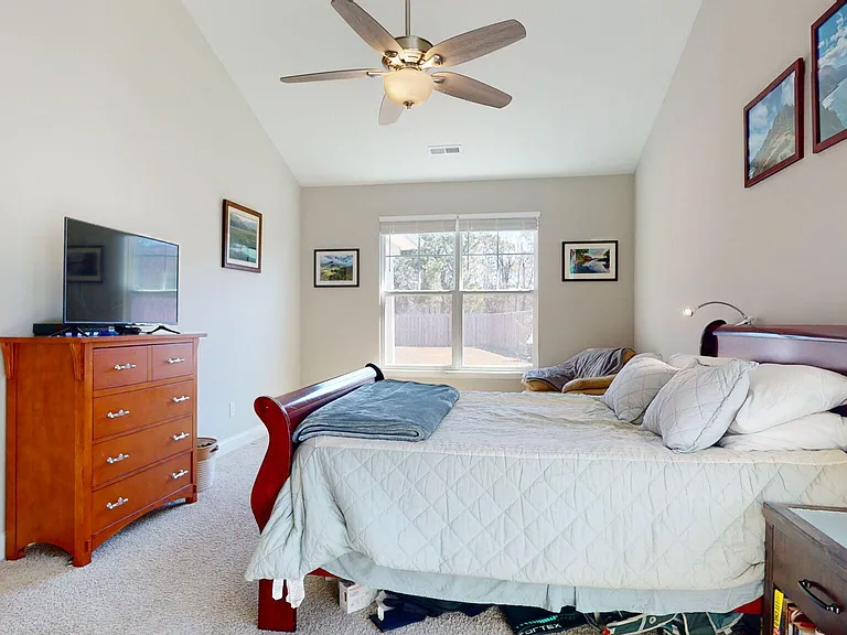 912 W Arboria Dr — Photo 32