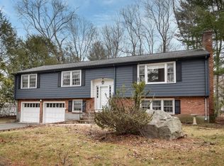 14 Travis Dr, Framingham, MA 01702