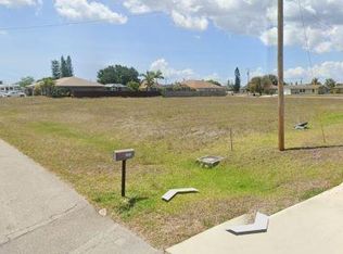 315 NE 20th St, Cape Coral, FL 33909