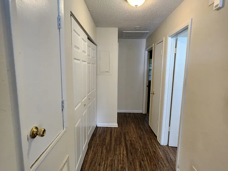 118 SE Bracken Way #101 — Photo 9