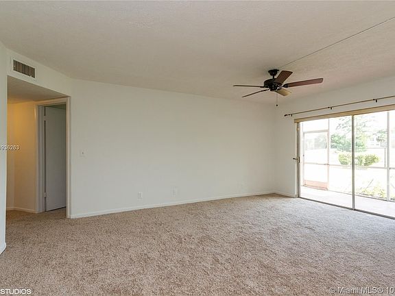 3rd image of 8000 Lagos De Campo Blvd APT 106A