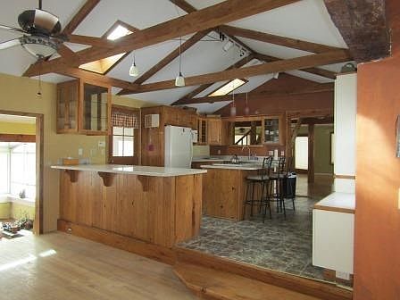 5th image of 306 Wallaceville Rd