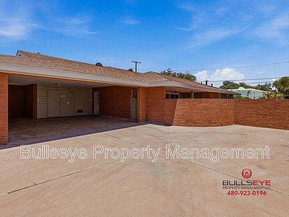 3rd image of 1617 W Flower Cir N