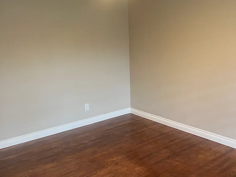 Sierra Rd — Photo 2
