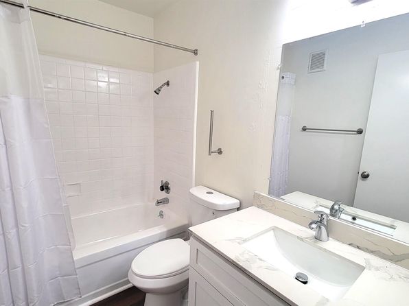 1321 Webster St APT D119, Alameda, CA 94501