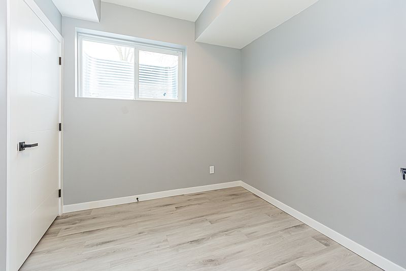 Edmonton Apartment for rent - 3 Bedrooms — photo 86