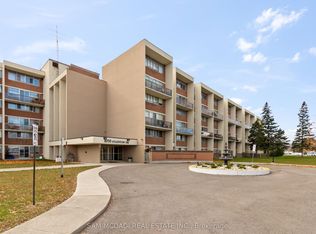 1050 Stainton Dr #211, Mississauga, ON L5C2T7