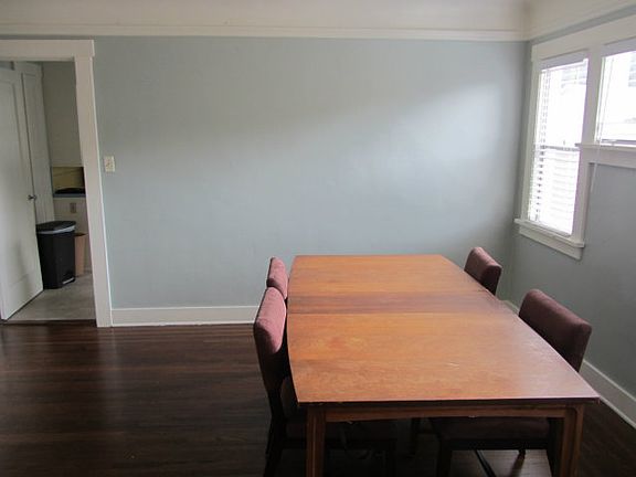 4th image of 320 N 16th St