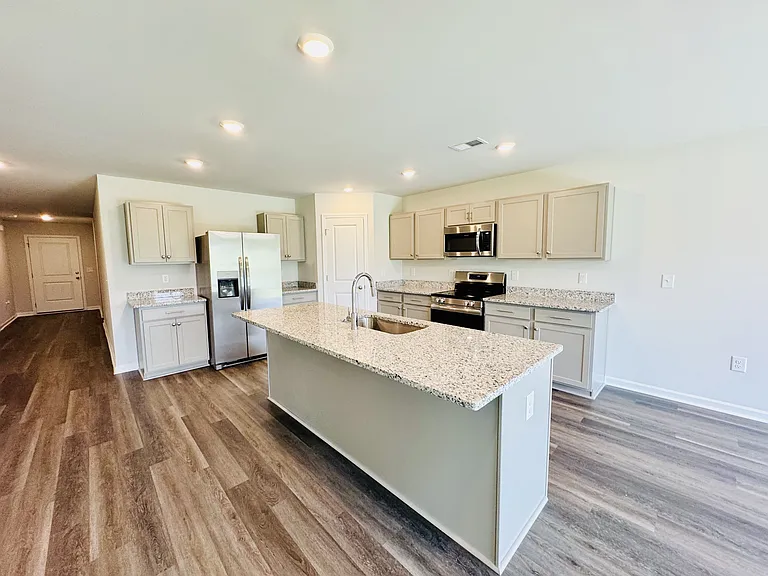 809 Rivas Way — Photo 19