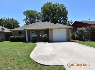 1908 E Alma Ave, Sherman, TX 75090