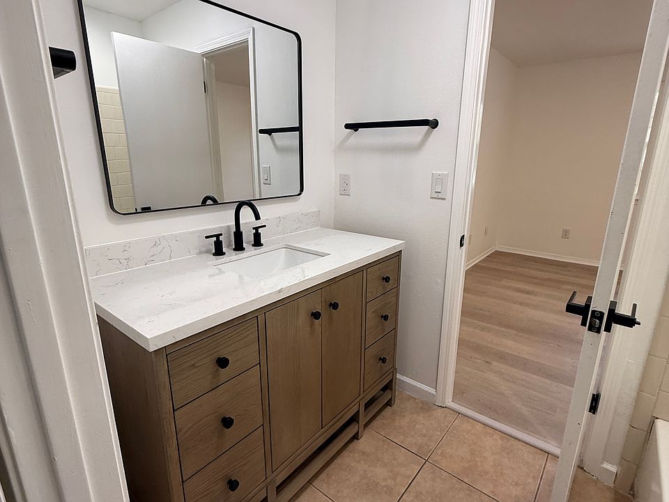 1st image of 7008 Lanier Dr APT 1