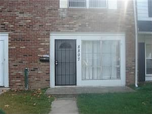 1st image of 8807 Bel Air Dr