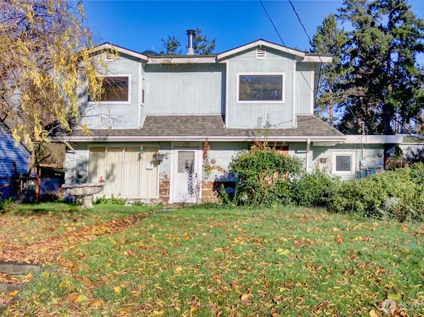 1040 Shady Ln, Oak Harbor, WA 98277