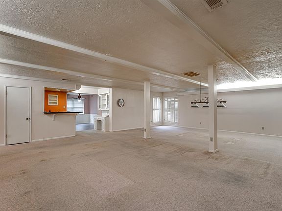 5th image of 1107 Pear Tree Ln