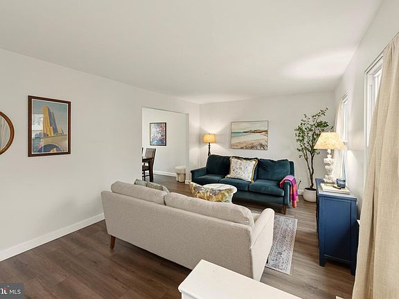 4th image of 6171 Robin Dr