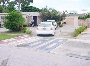 9088 Reed Dr, Palm Beach Gardens, FL 33410