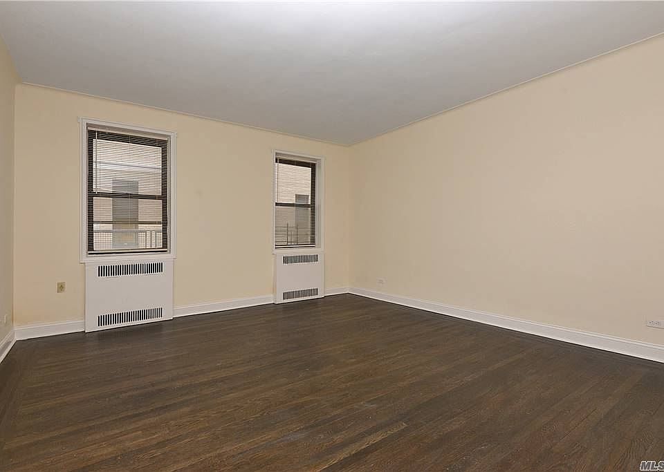 1st image of 15501 90th Ave APT 1T